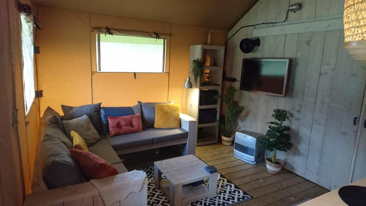 Camping Yn'E Lijte 그로우 외부 사진
